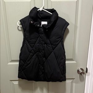 STYLUS Black Puffer Vest